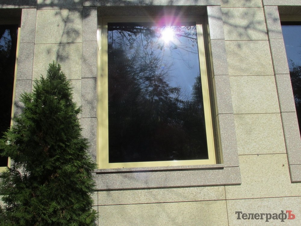 КРАЩИЙ ФАСАД серед магазинів, ресторанів та у сфері послуг КРАЩИЙ ФАСАД серед магазинів, ресторанів та у сфері послуг