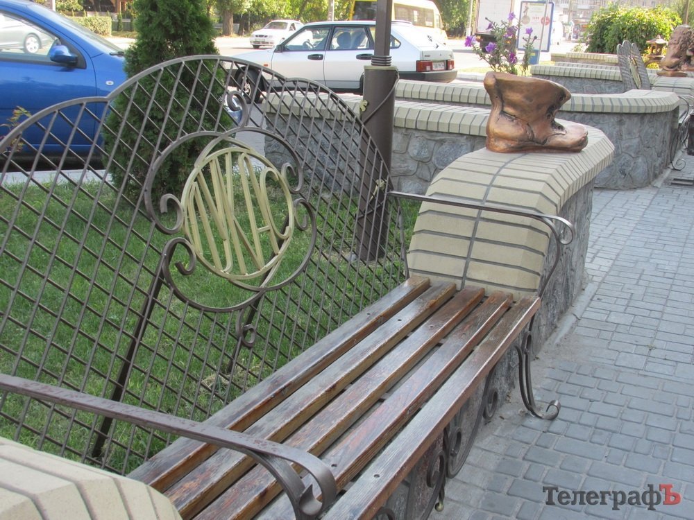 КРАЩИЙ ФАСАД серед магазинів, ресторанів та у сфері послуг КРАЩИЙ ФАСАД серед магазинів, ресторанів та у сфері послуг