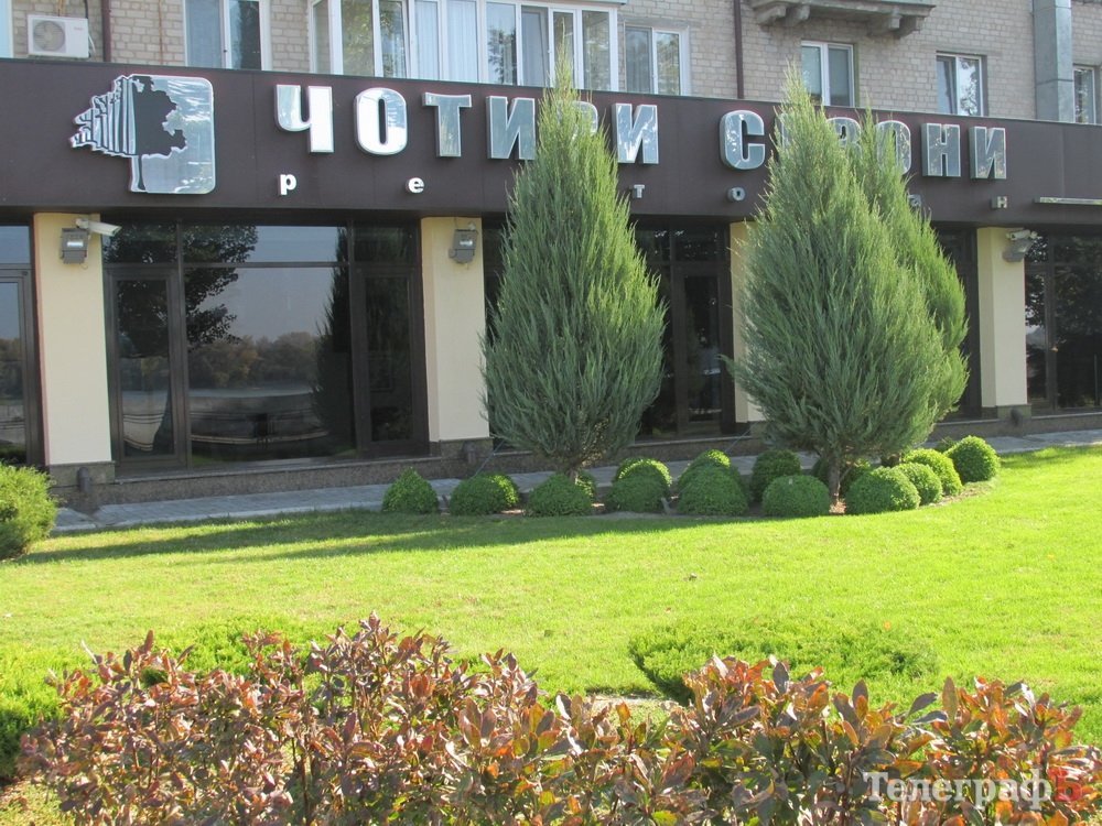 КРАЩИЙ ФАСАД серед магазинів, ресторанів та у сфері послуг КРАЩИЙ ФАСАД серед магазинів, ресторанів та у сфері послуг