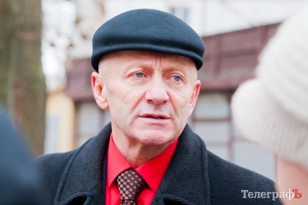 Кременчугские ветераны передали помощь 107-му ракетному полку Кременчугские ветераны передали помощь 107-му ракетному полку