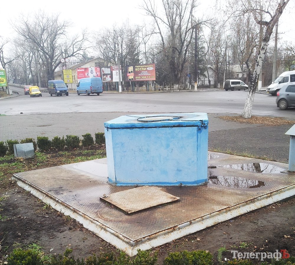 Жители "подмоста" просят ёлку Жители "подмоста" просят ёлку