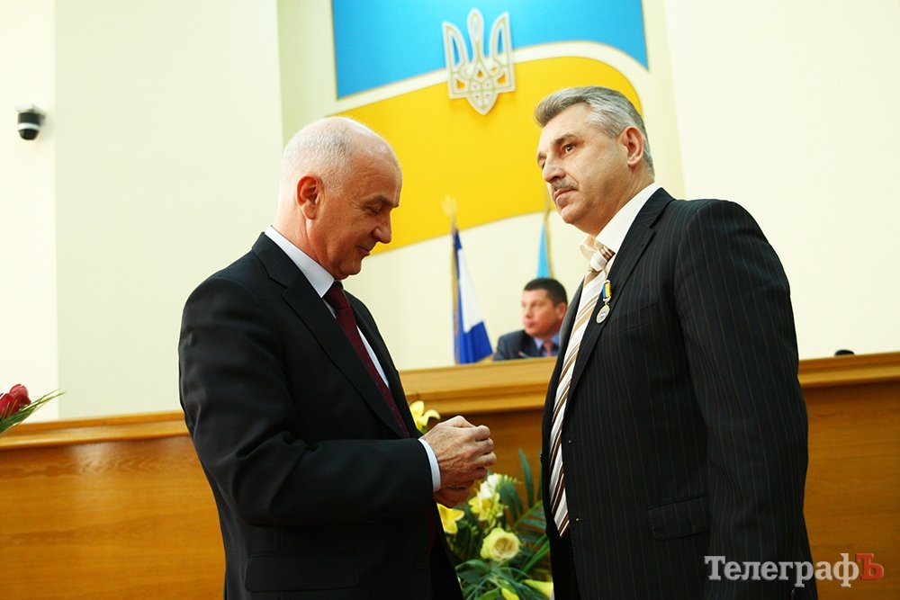 Главврача второй городской больницы Севастьяна наградили знаком "За заслуги перед городом" Главврача второй городской больницы Севастьяна наградили знаком "За заслуги перед городом"