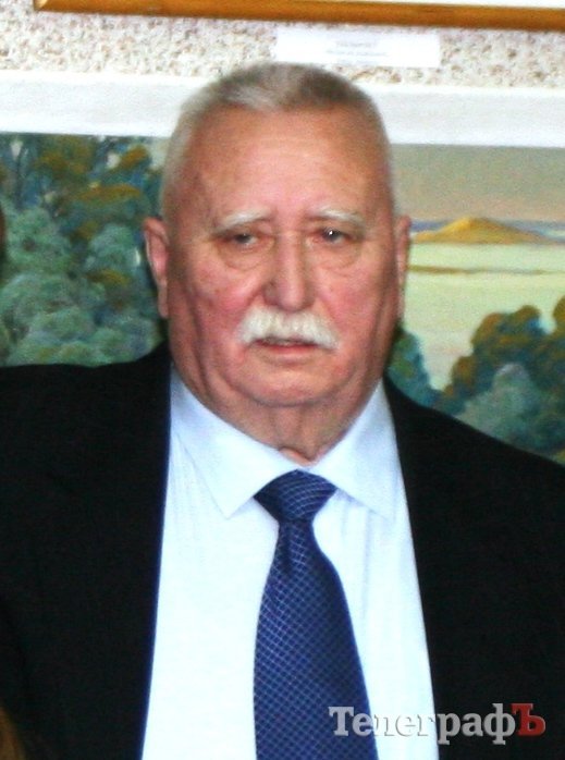 В Кременчуге открылась выставка в честь 80-летия кременчугского художника Анисимова В Кременчуге открылась выставка в честь 80-летия кременчугского художника Анисимова