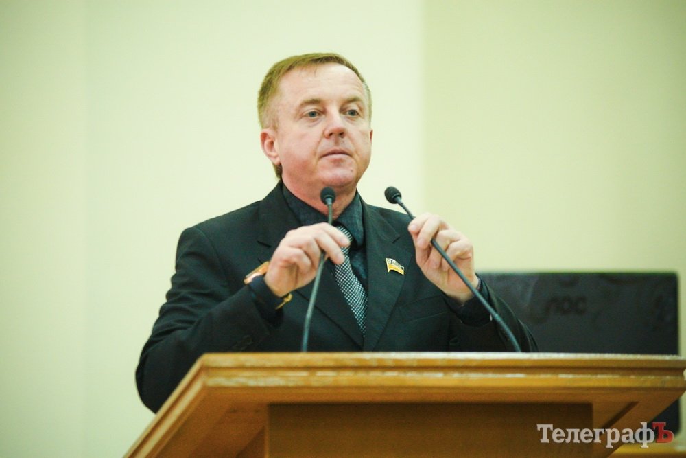 Холода, Таценюка, Головача и Стасюка наказали на сессии Кременчугского горсовета Холода, Таценюка, Головача и Стасюка наказали на сессии Кременчугского горсовета