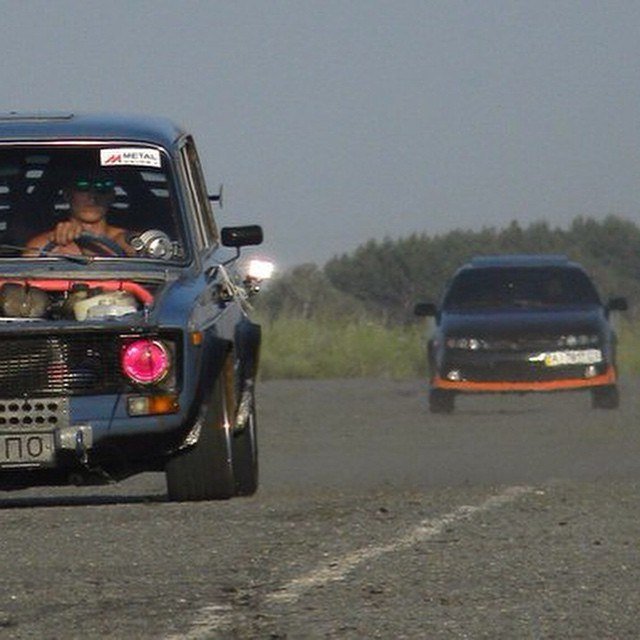 Братья-гонщики протестировали Сашкин ВАЗ Братья-гонщики протестировали Сашкин ВАЗ