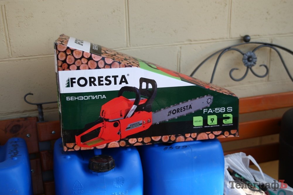 «Мы еще не знаем, что в коробках, но у всех слезы на глазах...» «Мы еще не знаем, что в коробках, но у всех слезы на глазах...»