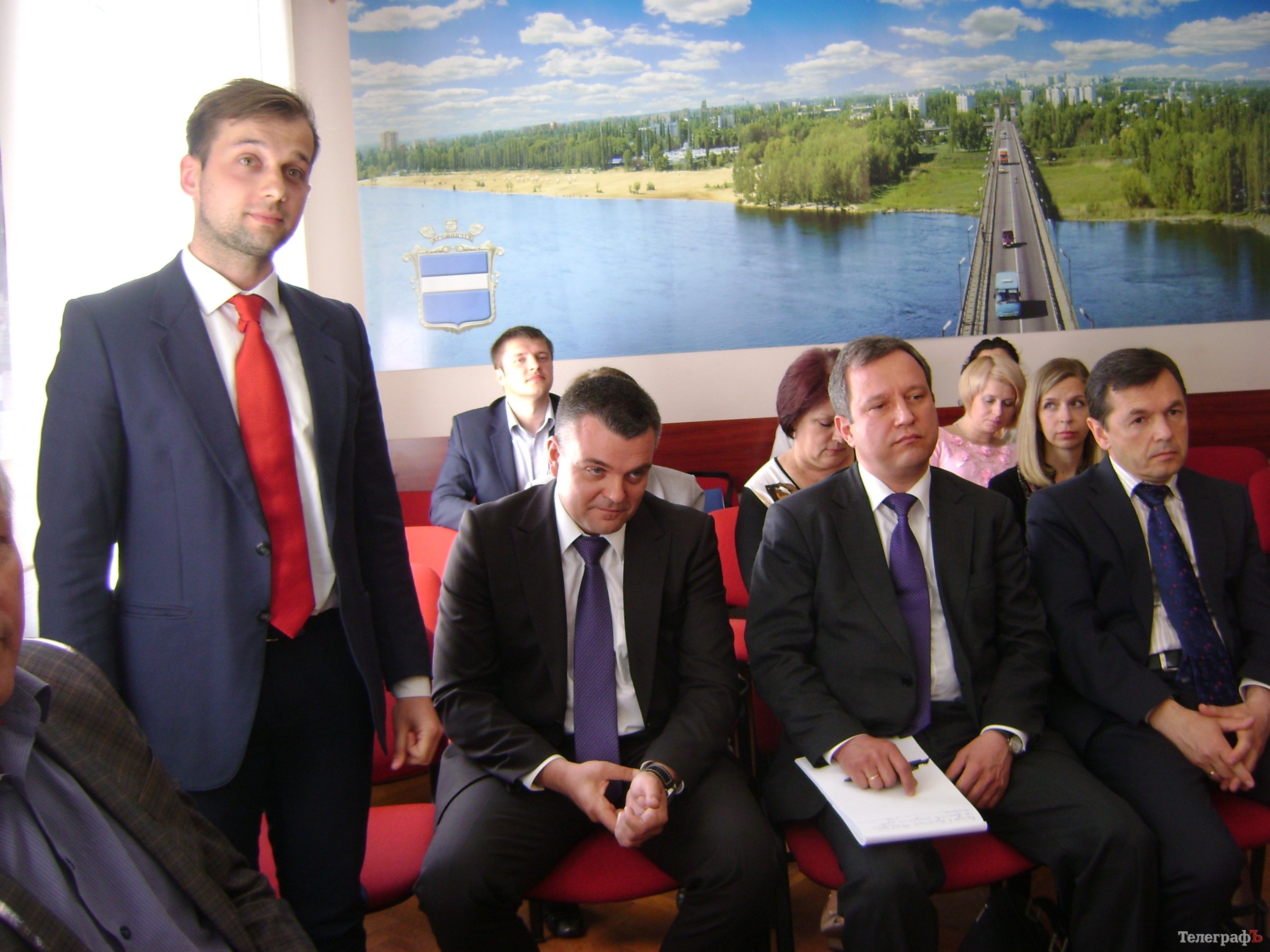 В Кременчуге состоялся конкурс по выбору управляющей компании индустриального парка «Центральный» В Кременчуге состоялся конкурс по выбору управляющей компании индустриального парка «Центральный»