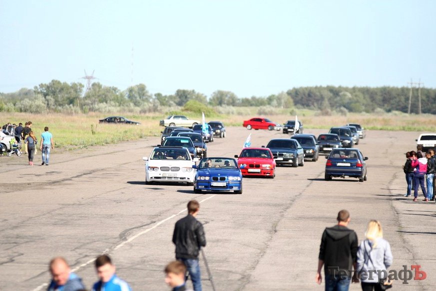 Группа Сен-Тропе "розкачала" Недогарки на гонках Группа Сен-Тропе "розкачала" Недогарки на гонках
