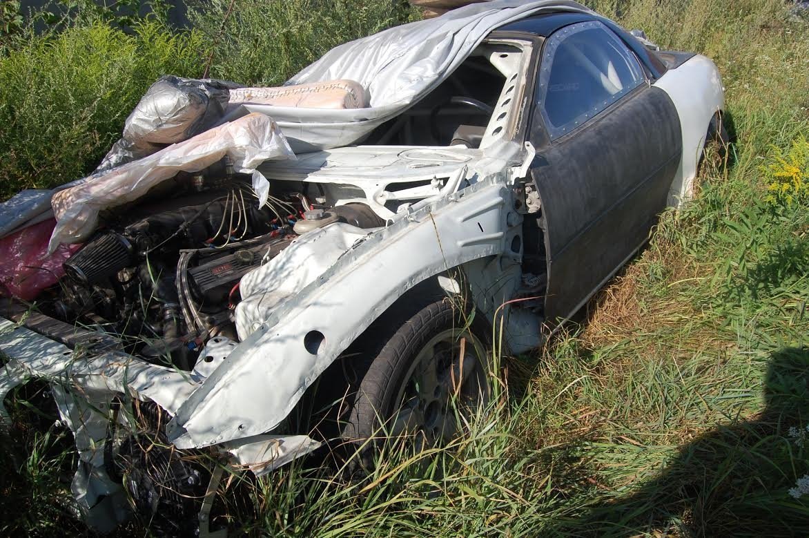 У Кременчуці чекають на авто чиновника, який розбився на гонках У Кременчуці чекають на авто чиновника, який розбився на гонках