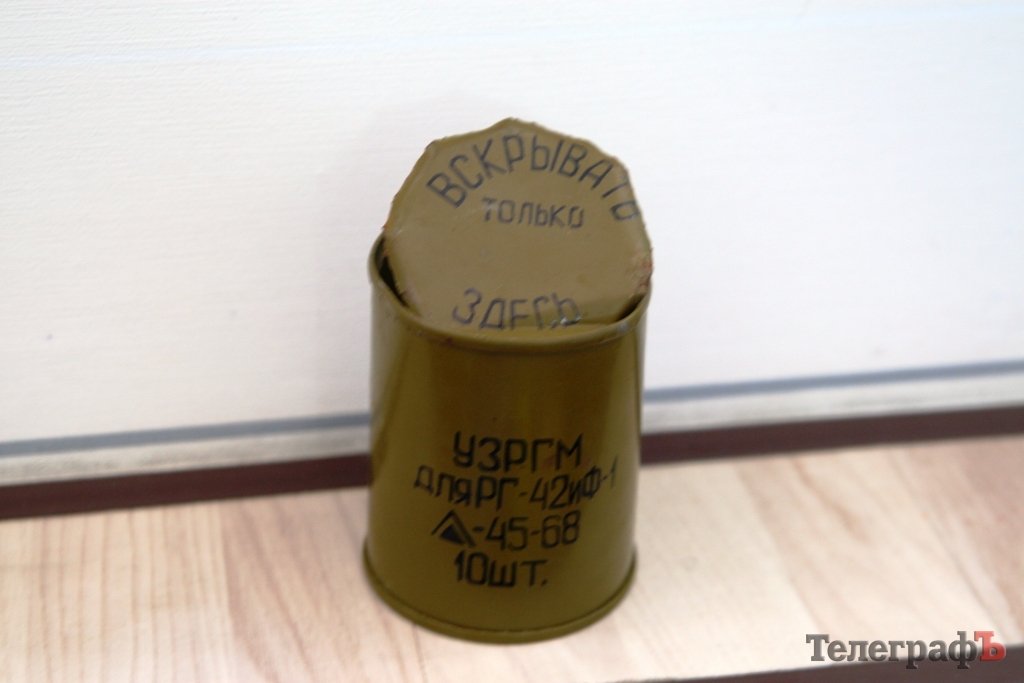 Выставка в "Приватке" пополнилась авторскими работами кременчугских художников... Налетай! Выставка в "Приватке" пополнилась авторскими работами кременчугских художников... Налетай!