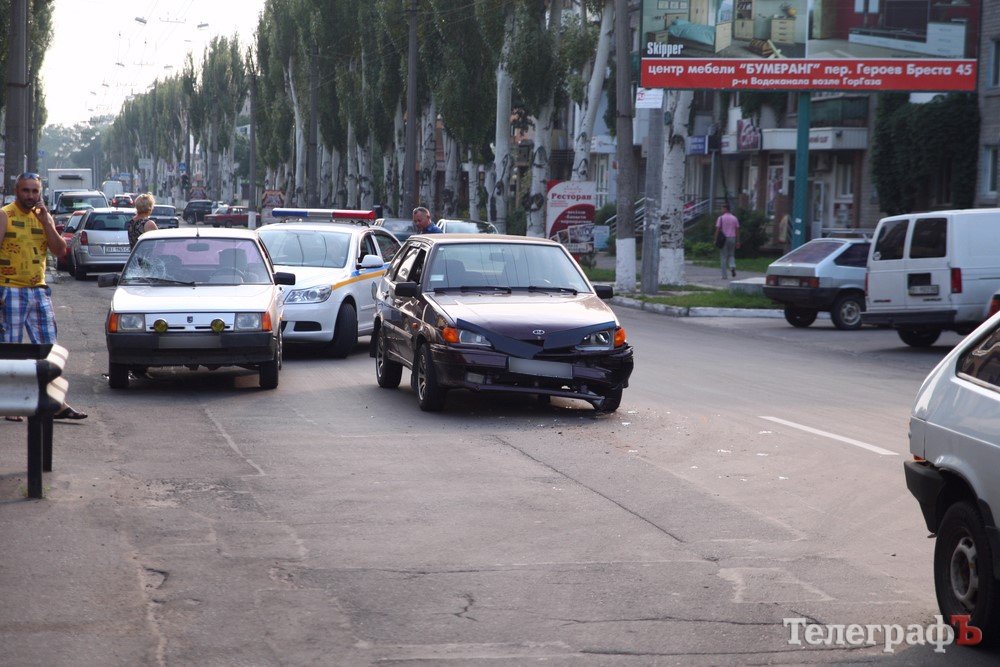 В районе "Бизнес-букета" автомобиль сбил ребенка В районе "Бизнес-букета" автомобиль сбил ребенка