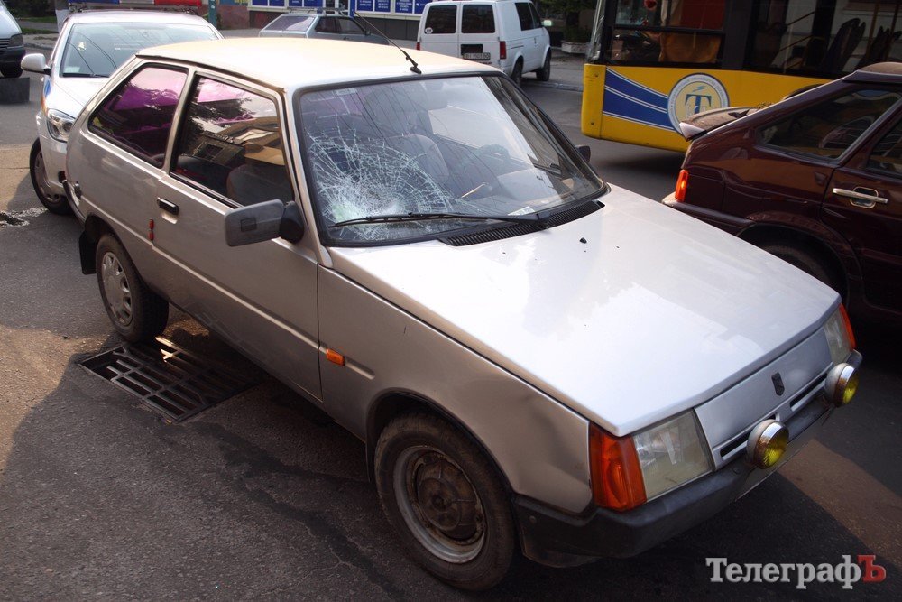 В районе "Бизнес-букета" автомобиль сбил ребенка В районе "Бизнес-букета" автомобиль сбил ребенка