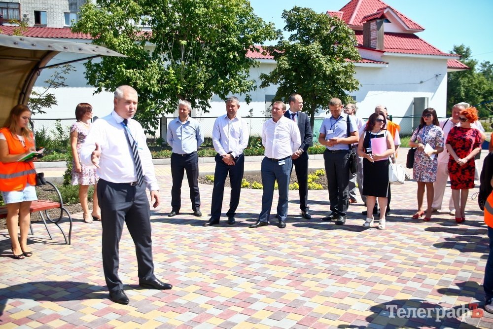 Як нардепи, журналісти і екологи інспектували ГЗК під Кременчуком Як нардепи, журналісти і екологи інспектували ГЗК під Кременчуком