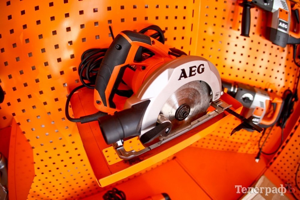 Магазин «Мир Инструмента» презентовал кременчужанам электроинструмент из Германии Магазин «Мир Инструмента» презентовал кременчужанам электроинструмент из Германии