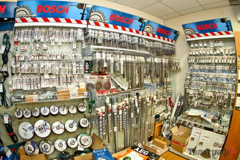 Магазин «Мир Инструмента» презентовал кременчужанам электроинструмент из Германии Магазин «Мир Инструмента» презентовал кременчужанам электроинструмент из Германии