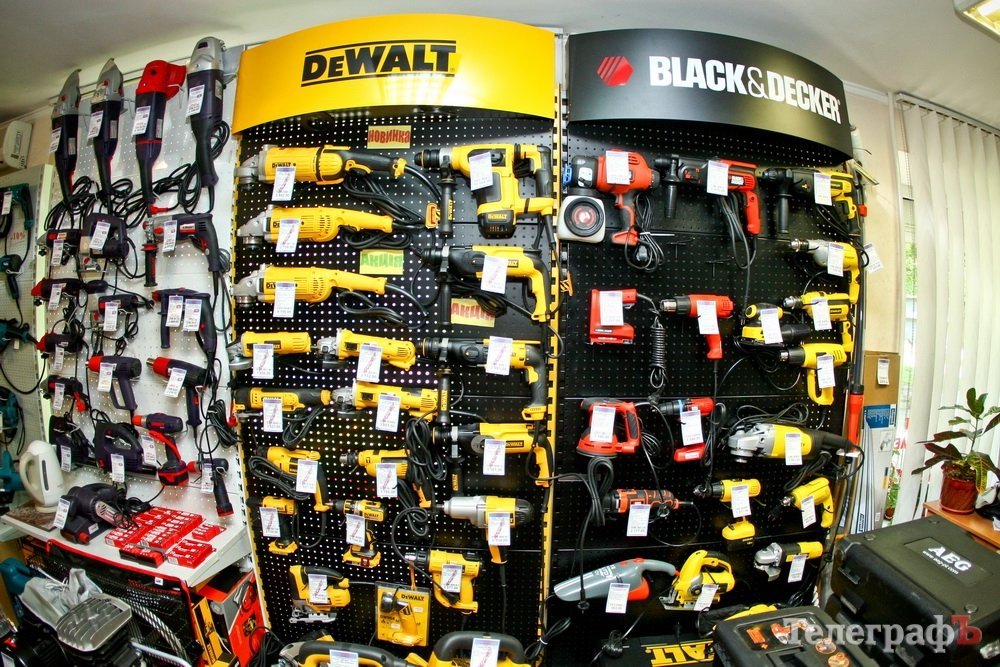 Магазин «Мир Инструмента» презентовал кременчужанам электроинструмент из Германии Магазин «Мир Инструмента» презентовал кременчужанам электроинструмент из Германии