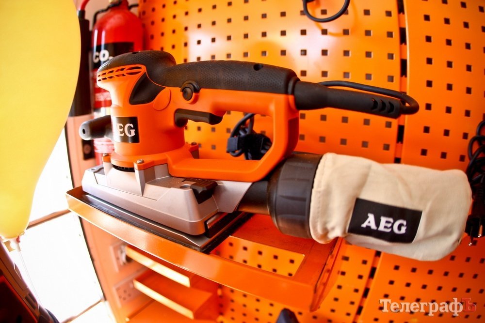 Магазин «Мир Инструмента» презентовал кременчужанам электроинструмент из Германии Магазин «Мир Инструмента» презентовал кременчужанам электроинструмент из Германии