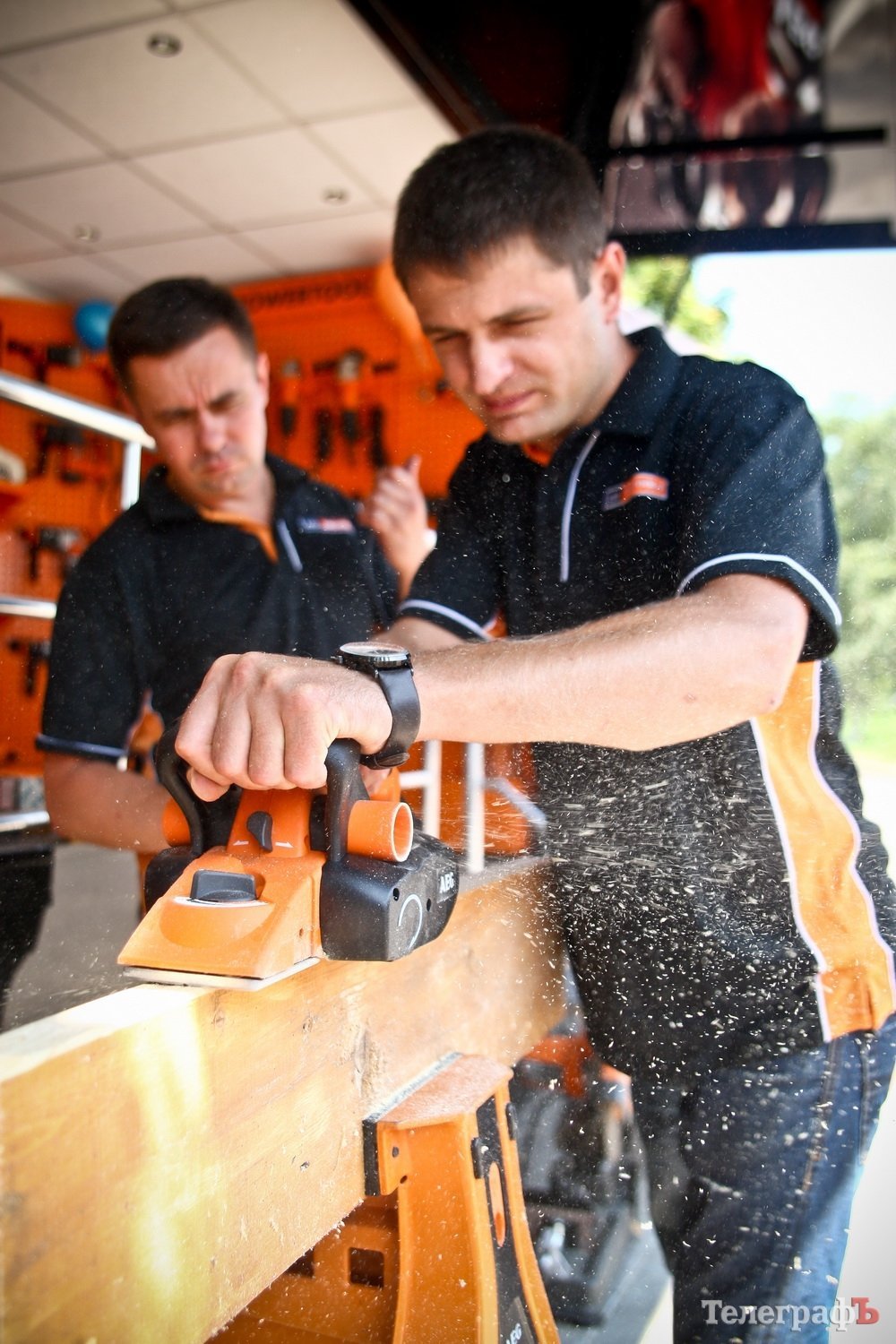 Магазин «Мир Инструмента» презентовал кременчужанам электроинструмент из Германии Магазин «Мир Инструмента» презентовал кременчужанам электроинструмент из Германии