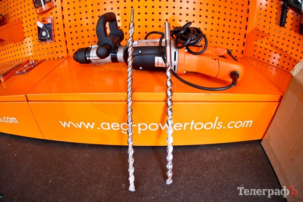 Магазин «Мир Инструмента» презентовал кременчужанам электроинструмент из Германии Магазин «Мир Инструмента» презентовал кременчужанам электроинструмент из Германии