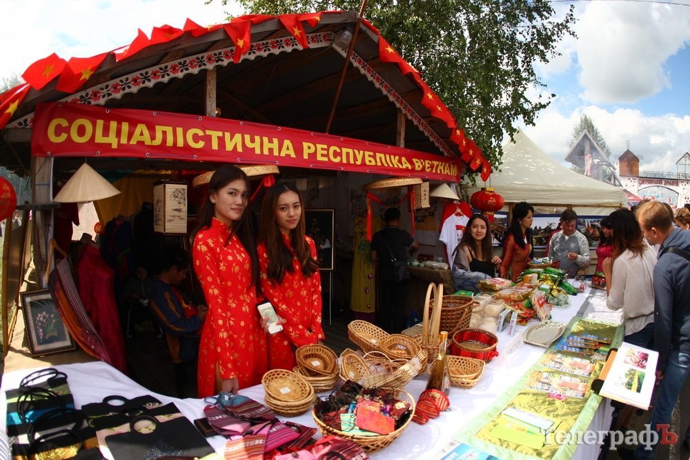 Сорочинская ярмарка-2015: история, интриги и сувениры Сорочинская ярмарка-2015: история, интриги и сувениры