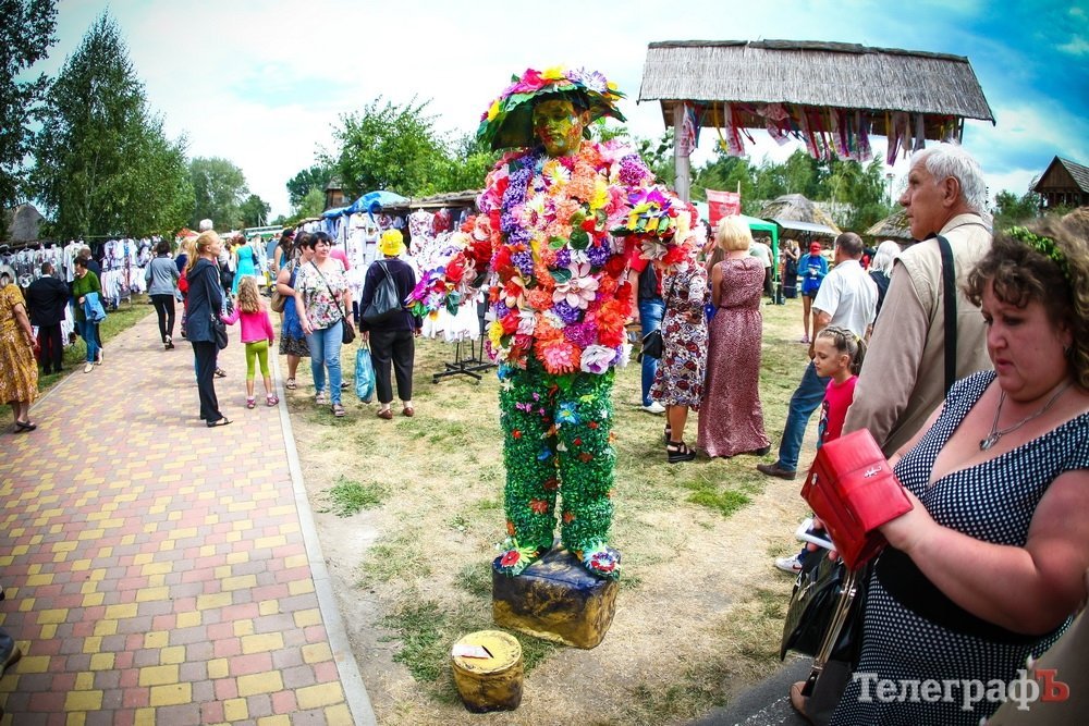 Сорочинская ярмарка-2015: история, интриги и сувениры Сорочинская ярмарка-2015: история, интриги и сувениры
