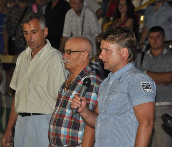 Футбольна команда під керівництвом головного міліціонера Кременчука виграла кубок міста Футбольна команда під керівництвом головного міліціонера Кременчука виграла кубок міста