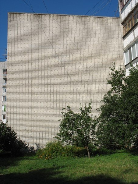 У Кременчуці на стіні багатоповерхівки з'явився 12-метровий портрет У Кременчуці на стіні багатоповерхівки з'явився 12-метровий портрет