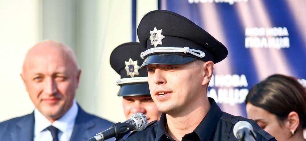 Столичные копы-кременчужане зовут земляков на службу в полицию – менять власть Столичные копы-кременчужане зовут земляков на службу в полицию – менять власть