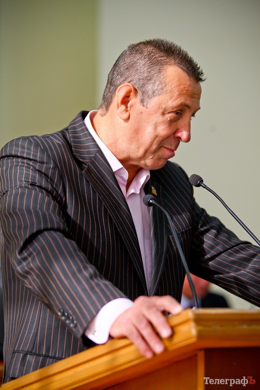 "Слова застряли в мозгах..." - что творят в Кременчуге на сессии горсовета "Слова застряли в мозгах..." - что творят в Кременчуге на сессии горсовета