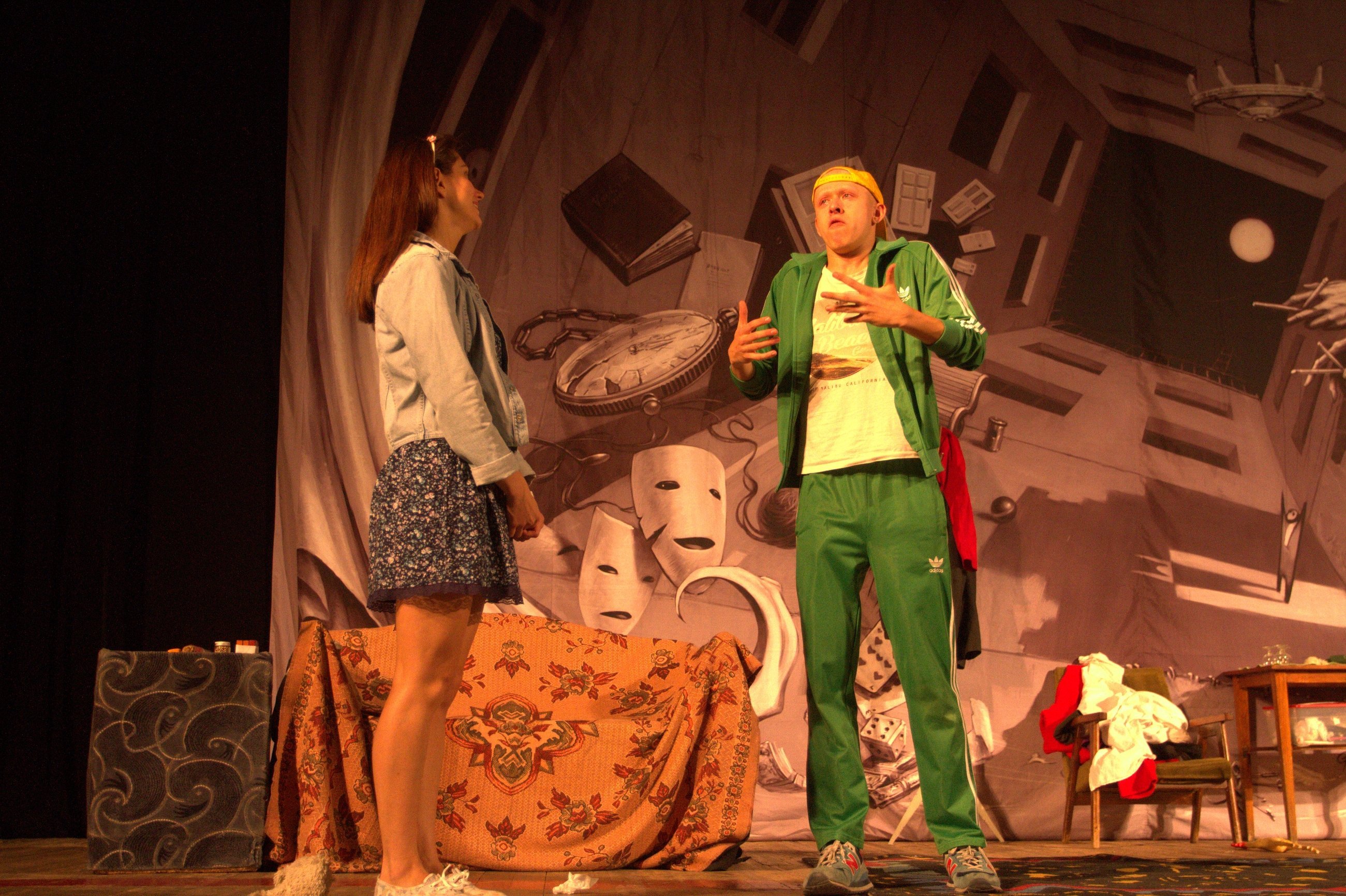 Комедийная пьеса «А-ля кобеля! Или все что движется..» «порвала» Кременчуг Комедийная пьеса «А-ля кобеля! Или все что движется..» «порвала» Кременчуг