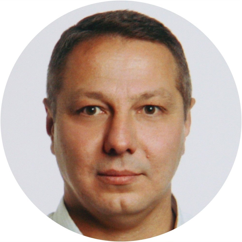 Доцент і дочка Бабаєва: до облради балотуються цікаві особистості Доцент і дочка Бабаєва: до облради балотуються цікаві особистості