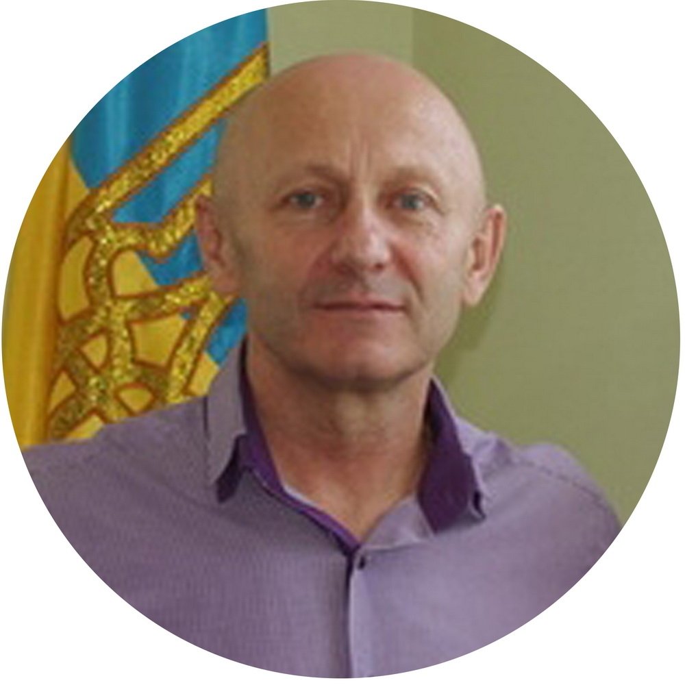 Доцент і дочка Бабаєва: до облради балотуються цікаві особистості Доцент і дочка Бабаєва: до облради балотуються цікаві особистості