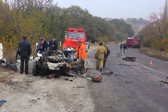 Четверо людей загинуло в ДТП під Кременчуком Четверо людей загинуло в ДТП під Кременчуком