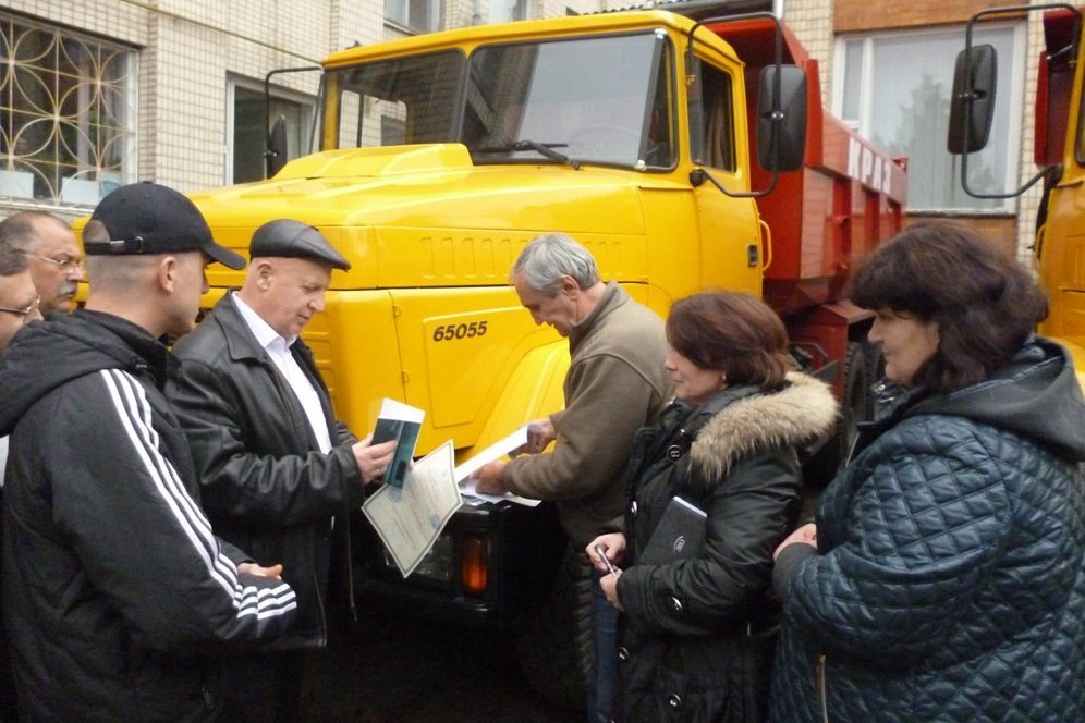 Самосвалы КрАЗ прибыли на Буковину Самосвалы КрАЗ прибыли на Буковину