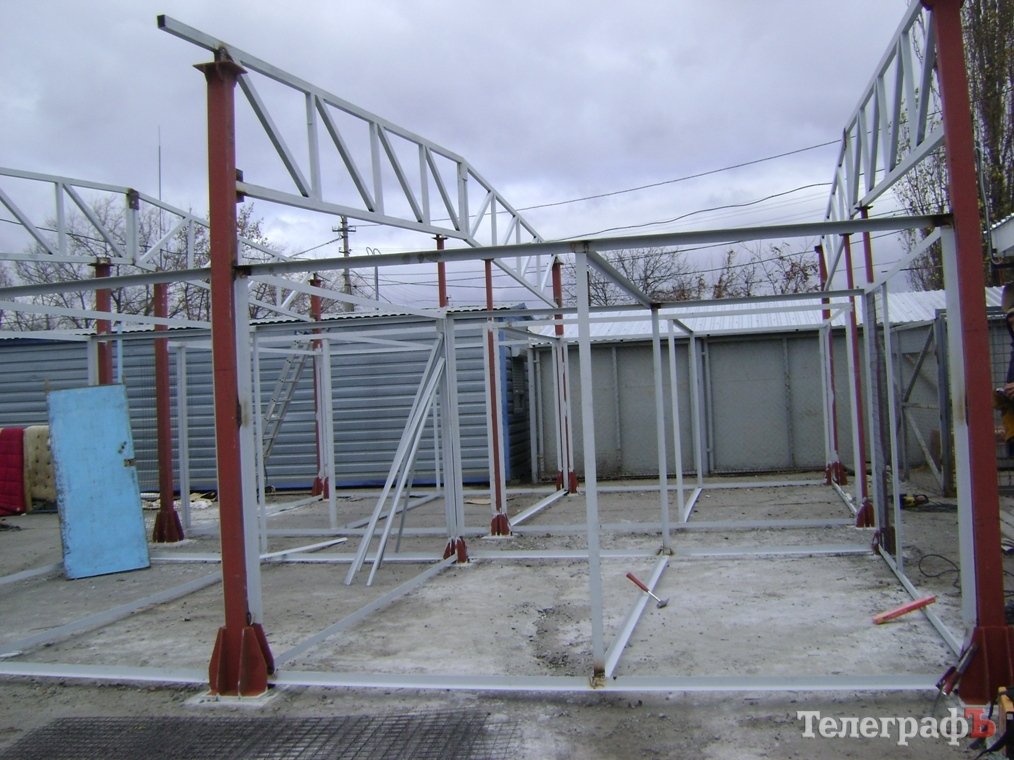 Дети пришли на экскурсию в собачий приют в Кременчуге Дети пришли на экскурсию в собачий приют в Кременчуге