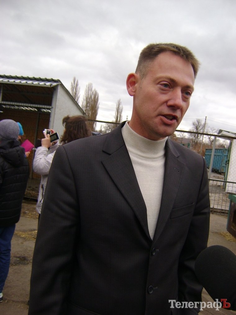 Дети пришли на экскурсию в собачий приют в Кременчуге Дети пришли на экскурсию в собачий приют в Кременчуге