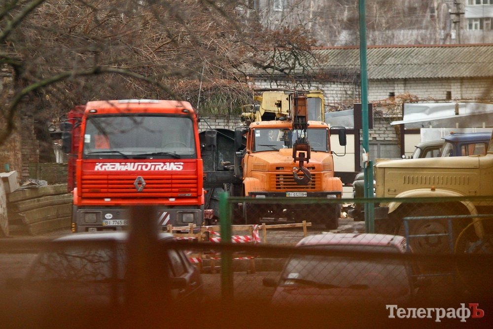 В Кременчуге пытались куда-то увезти Ленина В Кременчуге пытались куда-то увезти Ленина