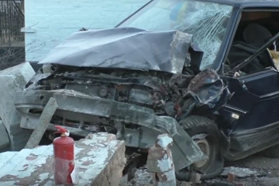 В Полтаве в ДТП погибло два человека В Полтаве в ДТП погибло два человека