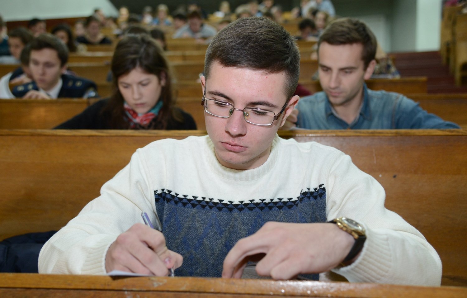 Молодые авиаторы из Кременчуга стали ближе к поездке на авиасалон в Великобританию Молодые авиаторы из Кременчуга стали ближе к поездке на авиасалон в Великобританию