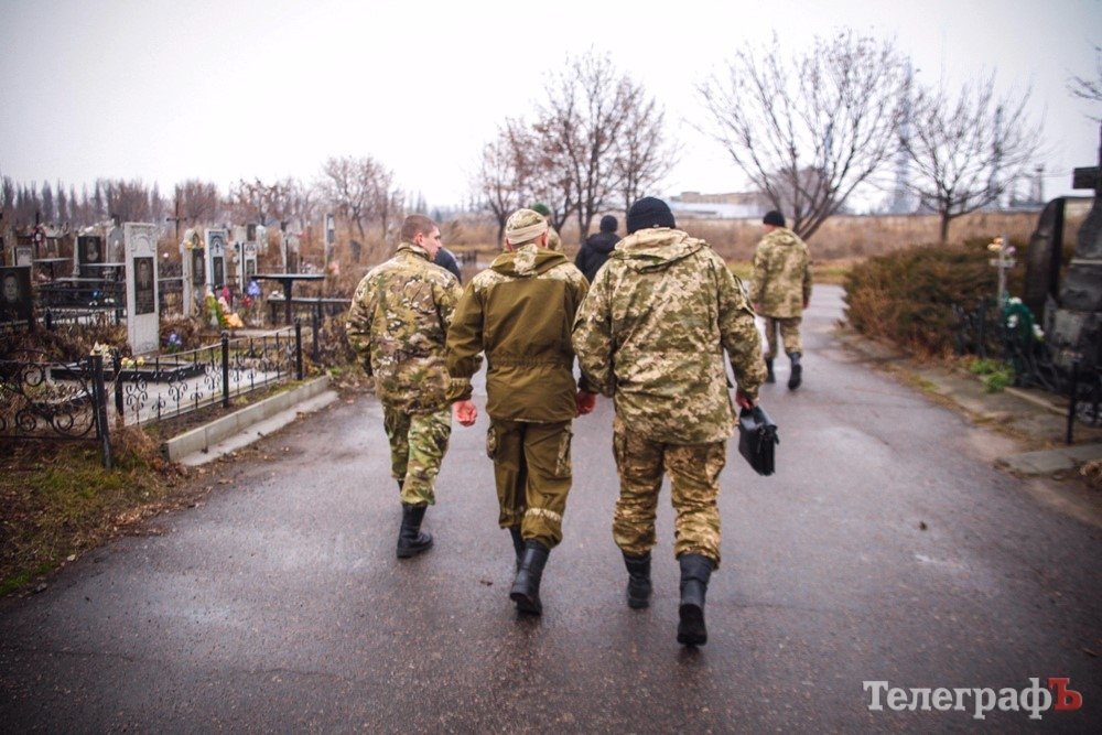 "Вадим завжди привозив м'ясо і готував смачні шашлики", - бійці про загиблого Героя "Вадим завжди привозив м'ясо і готував смачні шашлики", - бійці про загиблого Героя