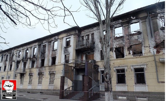 "Жители города прекрасно знают, что Путин - ***" "Жители города прекрасно знают, что Путин - ***"