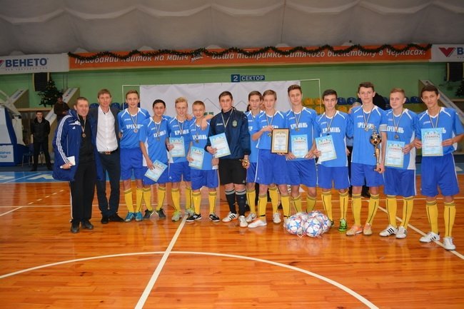 "Кремінь-2000" виграв "Кубок Ковпака-2015" "Кремінь-2000" виграв "Кубок Ковпака-2015"