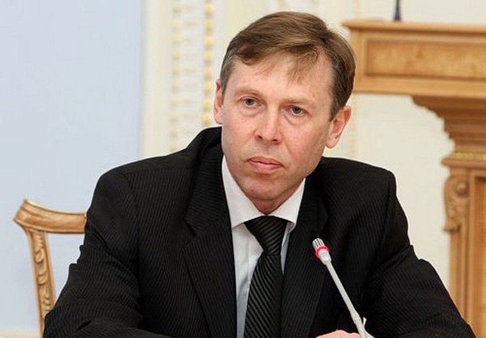 Хто штовхає нас до виборів Хто штовхає нас до виборів