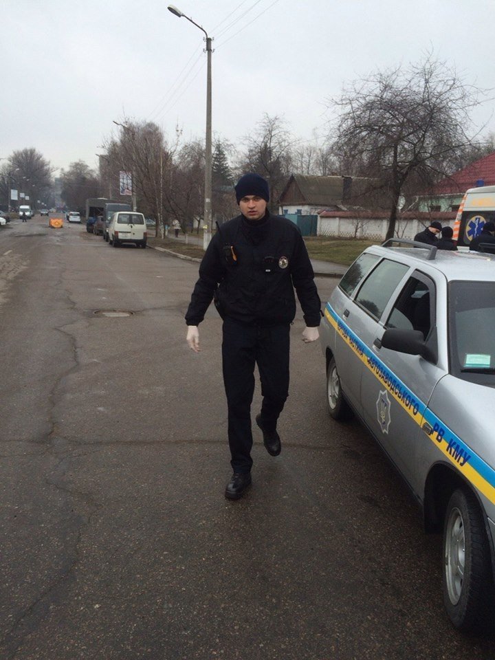 Кременчугские патрульные "на горячем" задержали вора Кременчугские патрульные "на горячем" задержали вора