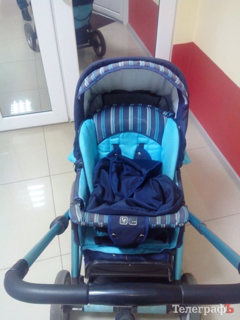 В Кременчуге ломбард отказался вернуть краденую детскую коляску В Кременчуге ломбард отказался вернуть краденую детскую коляску