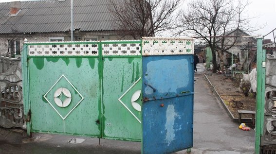 У Кременчуцькому районі чоловік хотів підірвати гранатою свою матір У Кременчуцькому районі чоловік хотів підірвати гранатою свою матір