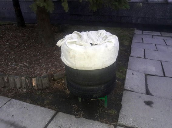 В Кременчуге "заминировали" мэрию В Кременчуге "заминировали" мэрию