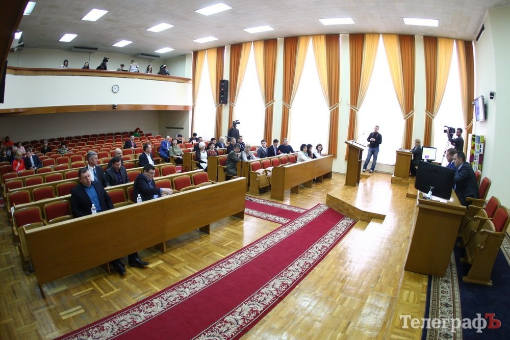 Сессия Кременчугского горсовета 1 апреля: депутаты изволили шутить Сессия Кременчугского горсовета 1 апреля: депутаты изволили шутить