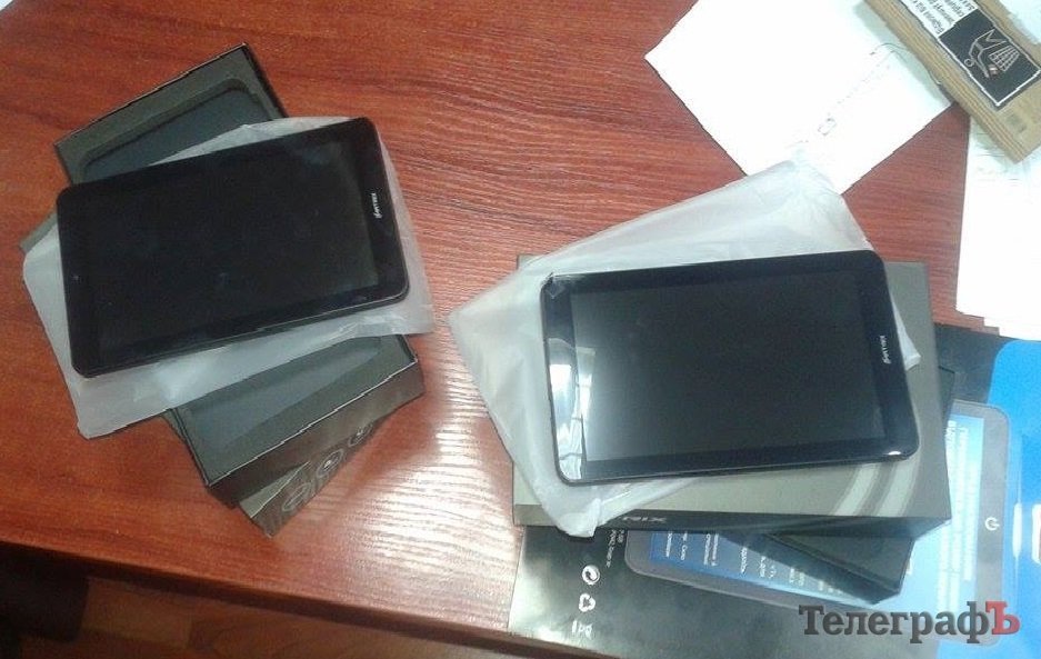 Допомогу від кременчужан передали розвідникам на фронт Допомогу від кременчужан передали розвідникам на фронт