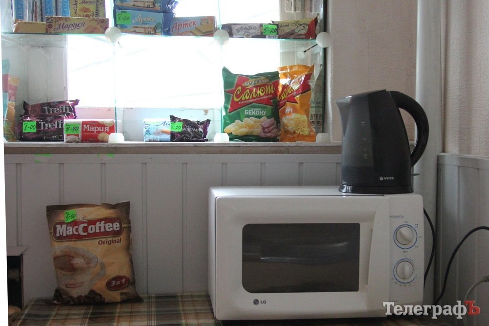 «Увага! Шкільна їжа». Комісія шокована харчуванням сиріт у ПТУ-6 «Увага! Шкільна їжа». Комісія шокована харчуванням сиріт у ПТУ-6